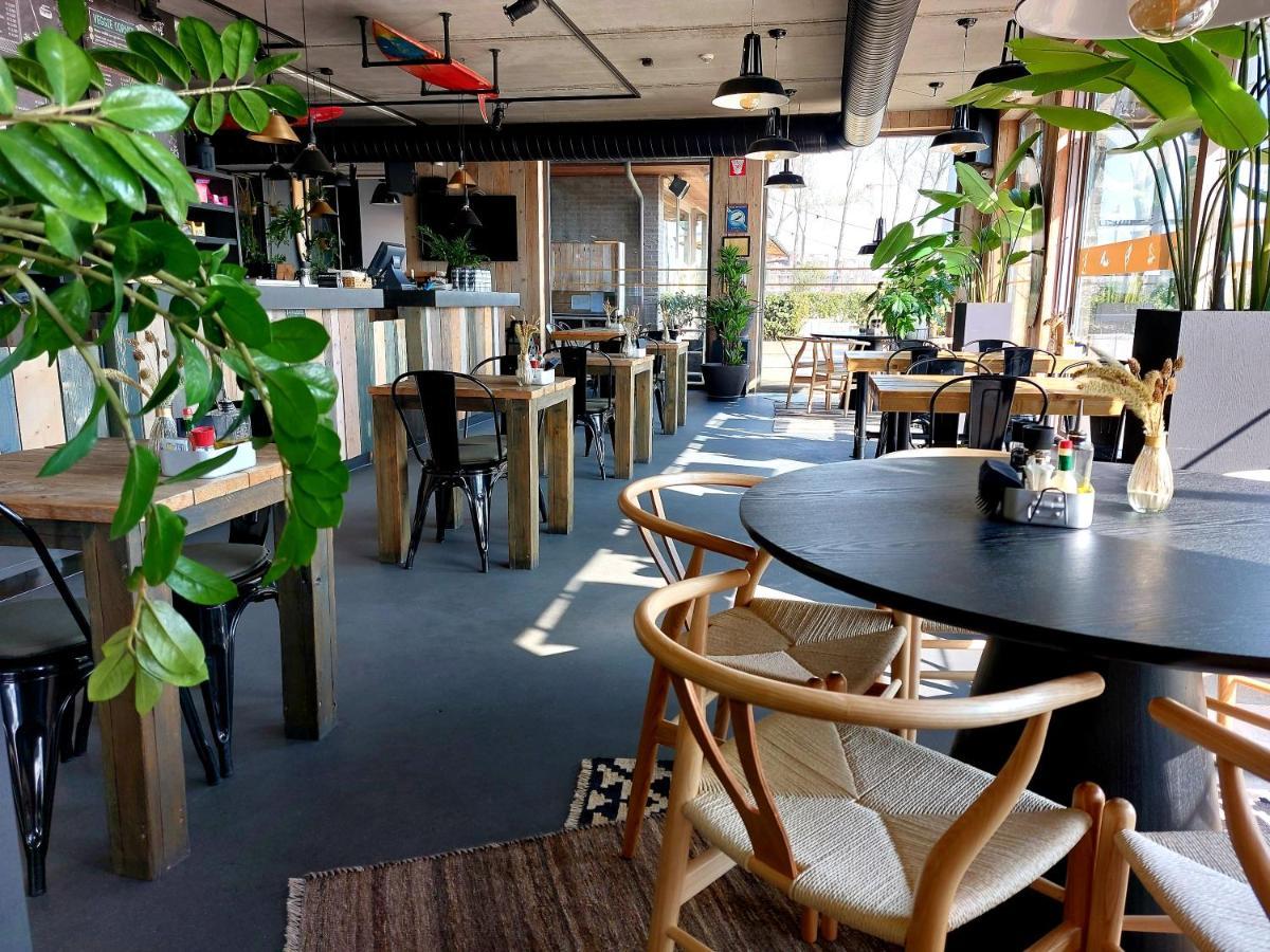 Lakeside Paradise Sport Hostel Knokke-Heist Bagian luar foto